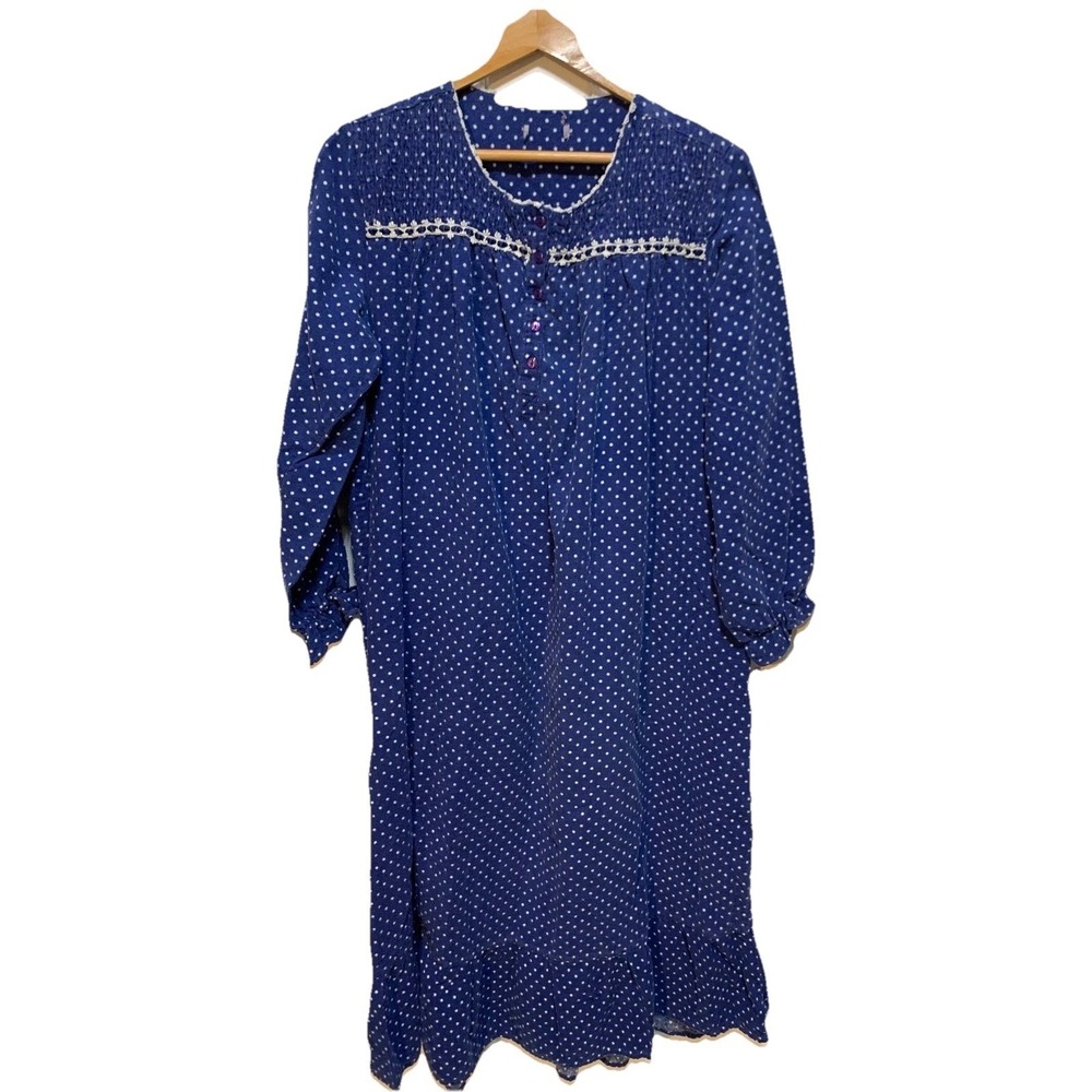 Vintage flannel ballet nightgown blue/white polka dot 1X Granny cottge
